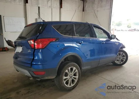 2019 Ford Escape Se from USA, damaged, VIN 1FMCU9GD4KUA14862